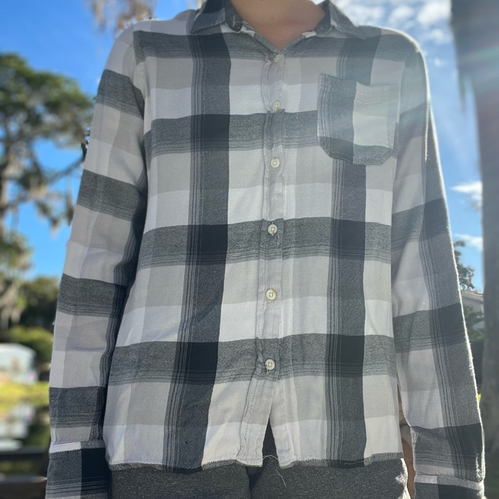 Plaid Long Sleeve Flannel Gray/Black/White